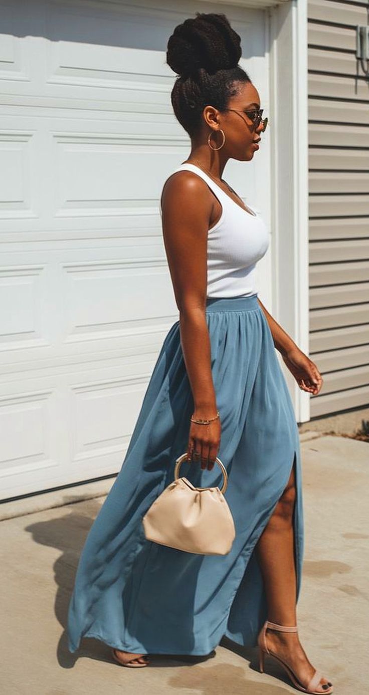 15 Stunning Black Women's Summer Outfits That'll Turn Heads (You Won't Believe #7!) - Effortlessly Elegant: The Maxi Skirt Look 1