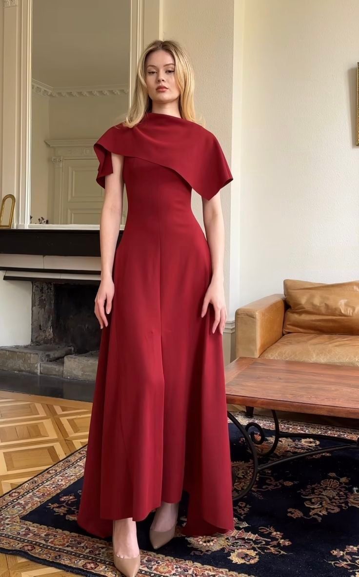 15 Chic Dress Styles That'll Transform Your Wardrobe (You Won't Believe #7!) - 4. Statement Sleeves 1