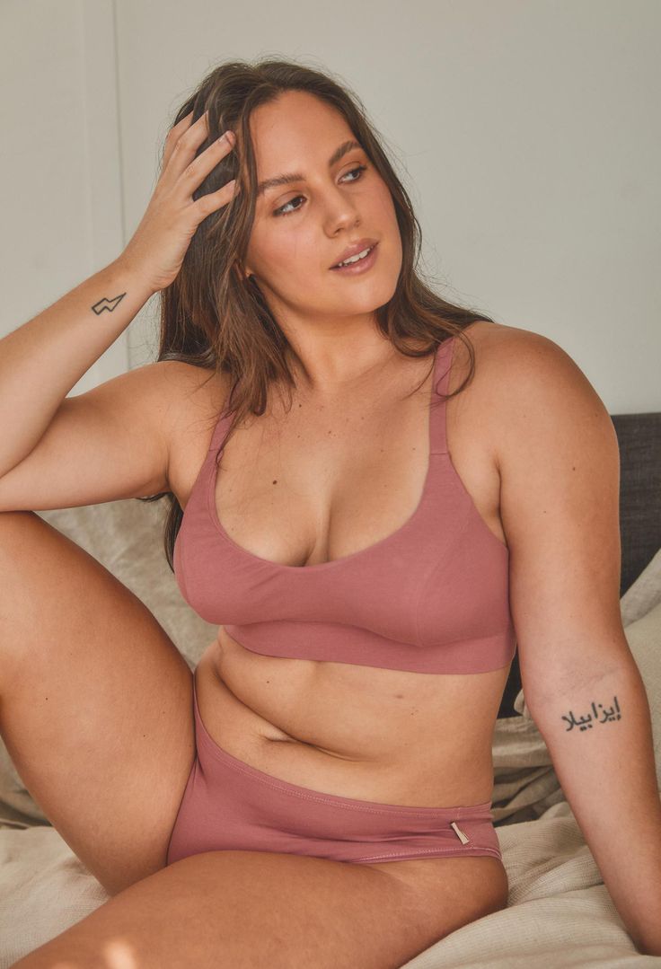 15 Stylish Plus-Size Lingerie Sets That Celebrate Your Curves (Check Out #3!) - 8. Elegant Sheer Set 1