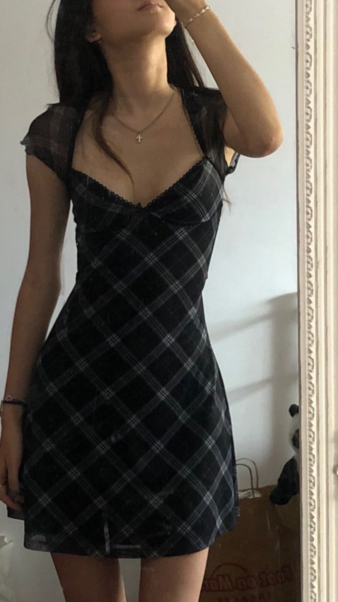 17 Must-Have Sundresses That Will Make You the Summer Style Icon! - Effortless Style 1