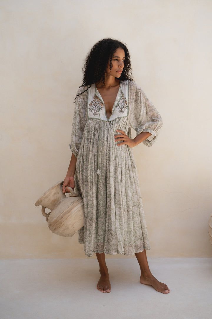 18 Breezy Midi Dresses You’ll Want to Live In this Summer (Don’t Miss #5!) - Casual Comfort 1