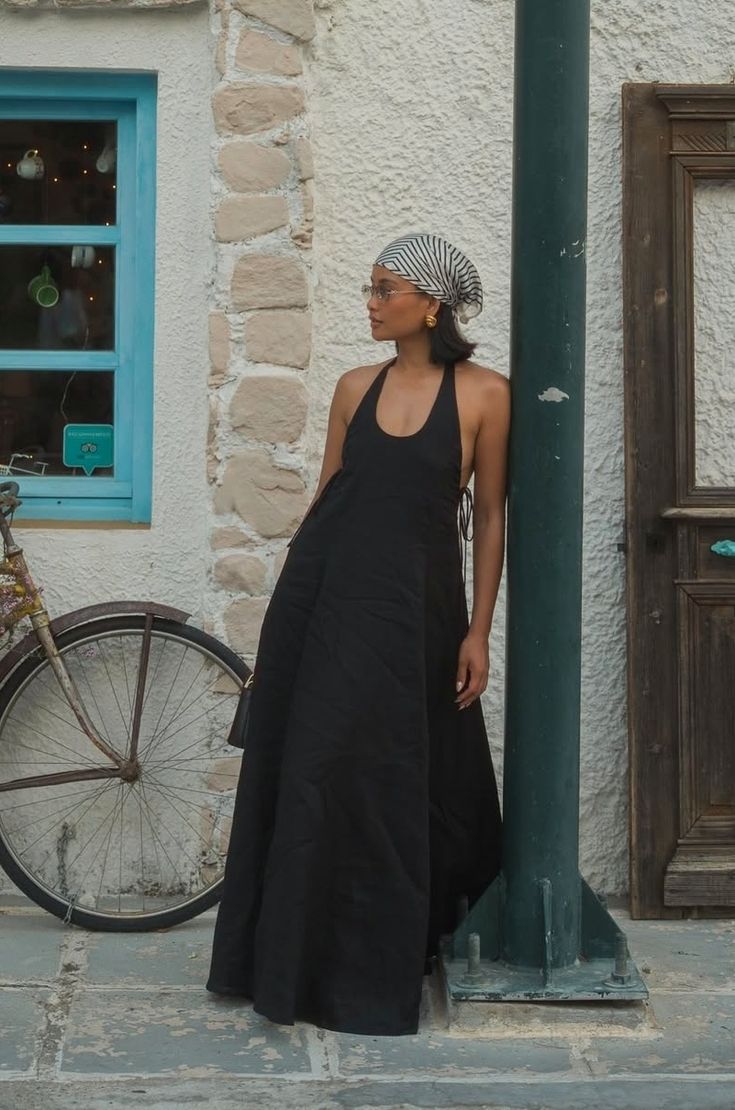 18 Breezy Midi Dresses You’ll Want to Live In this Summer (Don’t Miss #5!) - Effortless Chic 1