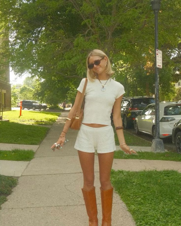20 Summer Shorts That Will Make You Want to Live in Them All Season! - 18. Casual Chambray Shorts 1