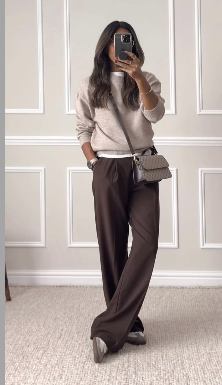 20 Chic Weekend Escape Outfit Ideas That Will Make You the Center of Attention! - Chic Ensemble 1