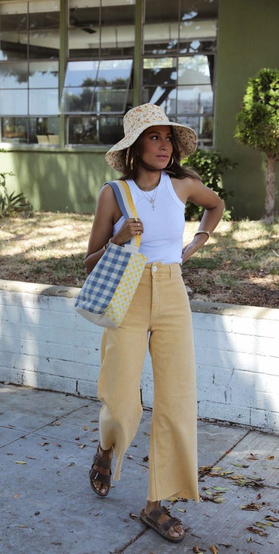 20 Pastel Summer Looks You'll Want to Copy (Trust Us, #5 Is a Must-Have!) - 2. Effortless Casual Chic 1