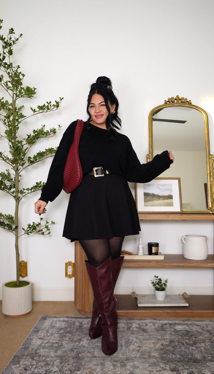 20 Stunning Date Night Outfits for Curvy Women That'll Make Heads Turn! - Classic Little Black Dress 1