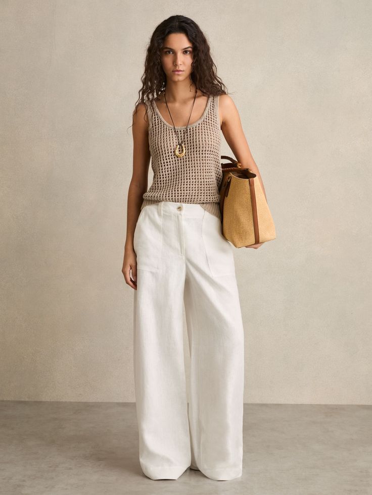 20 Stunning White Linen Pants Styles That Will Keep You Cool This Summer! - Sophisticated Tailoring 1