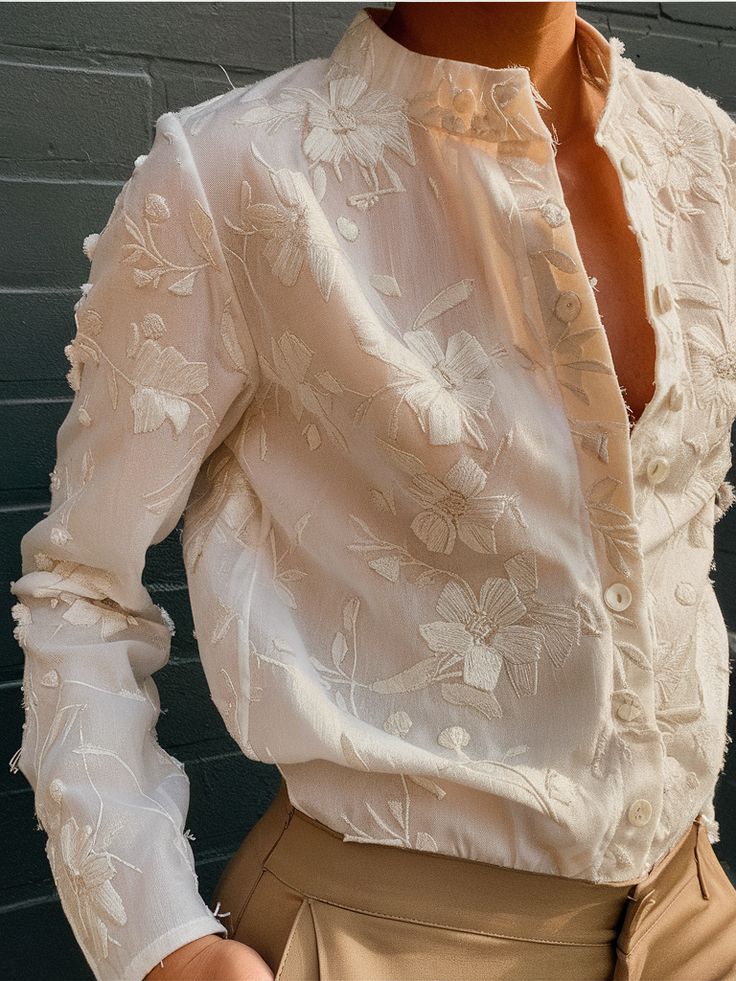 20 Summer Fashion Trends Mature Women Are Loving This Year - 12. Breezy Kaftans 1