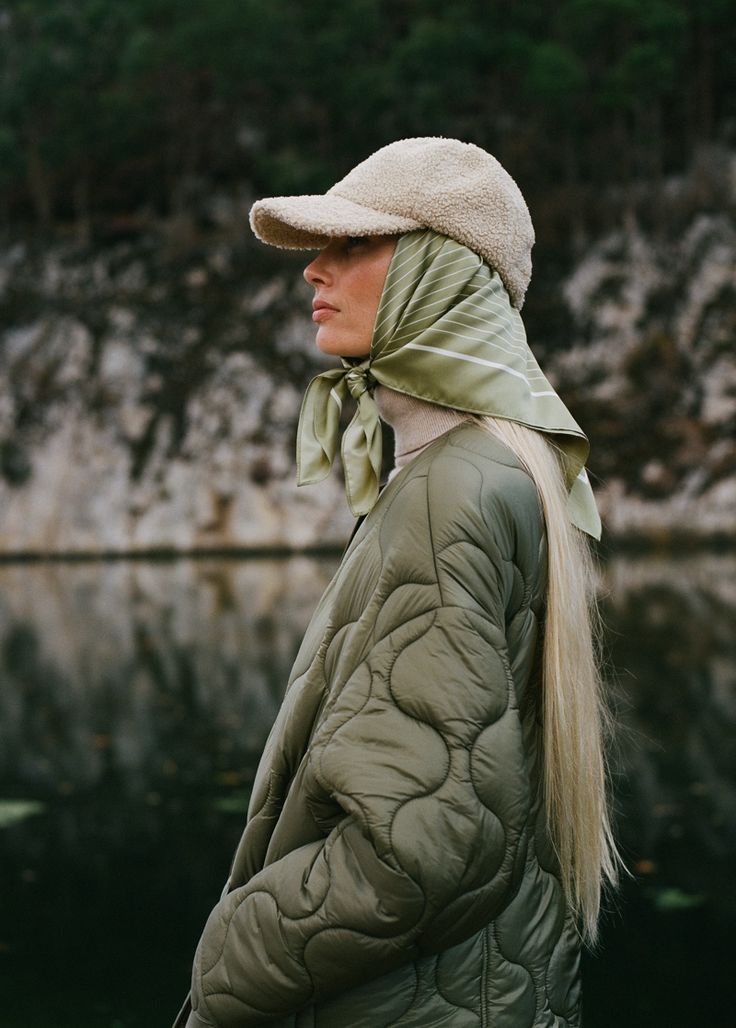 20 Best Fall Hats for Every Face Shape (You'll Want #7 ASAP!) - Wrap-Up Your Fall Fashion! 1