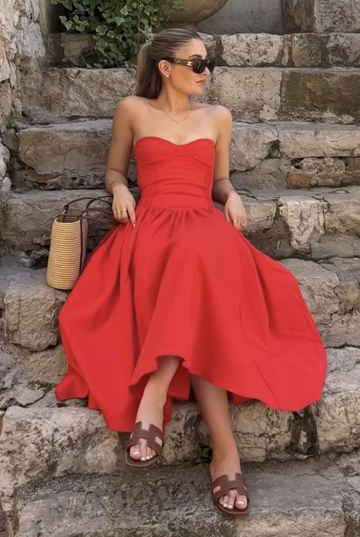20 Summer Red Dress Outfits That Will Make You the Life of the Party! - Classic Shift Dress 1