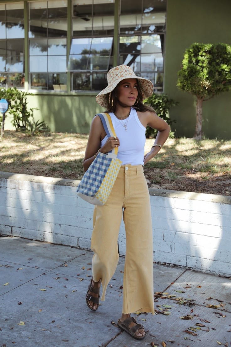 20 Timeless Summer Outfits With Hat That'll Make Heads Turn! - Final Thoughts on Summer Style 1