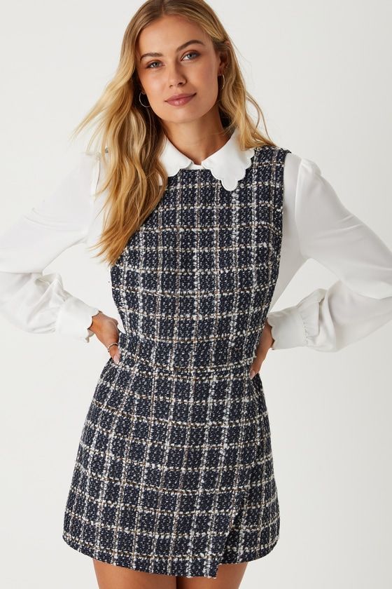 20 Stunning Fall Tailored Rompers That Will Transform Your Autumn Wardrobe! - Checks and Balance 1