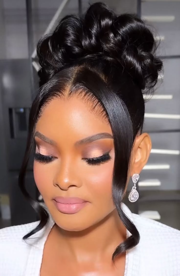 20 Chic Bridesmaid Hairstyles for Black Women (Wait Until You See #12!) - 18. Romantic Side Braid 1