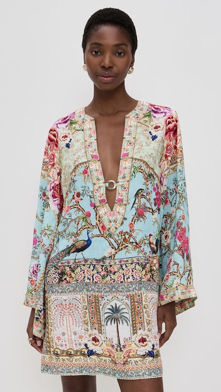 20 Elegant Kaftan Mini Dress Ideas for Parties, Dates, and Nights Out (Prepare for Compliments!) - 20. Silver Beaded Night-Out Kaftan 1