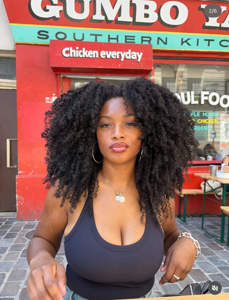 20 Expert Tips for Maintaining Your Voluminous Curly Afro Like a Pro! - 11. Use the Right Pillowcase 1