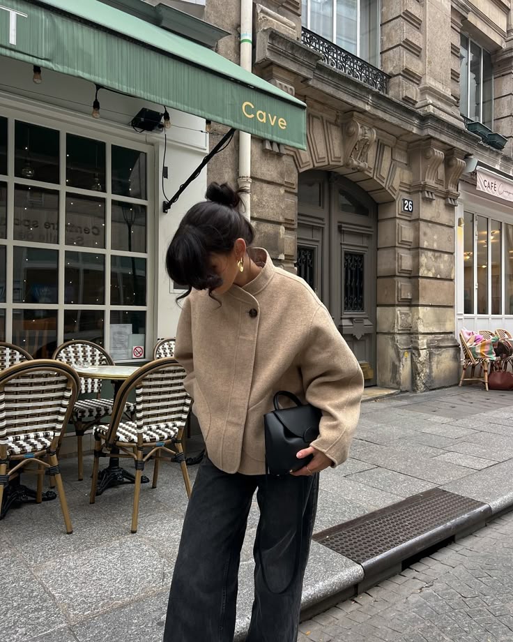 20 Fall Jacket Outfits That Will Make You the Trendsetter This Season (You Won't Believe #5!) - 14. Casual Yet Classy 1