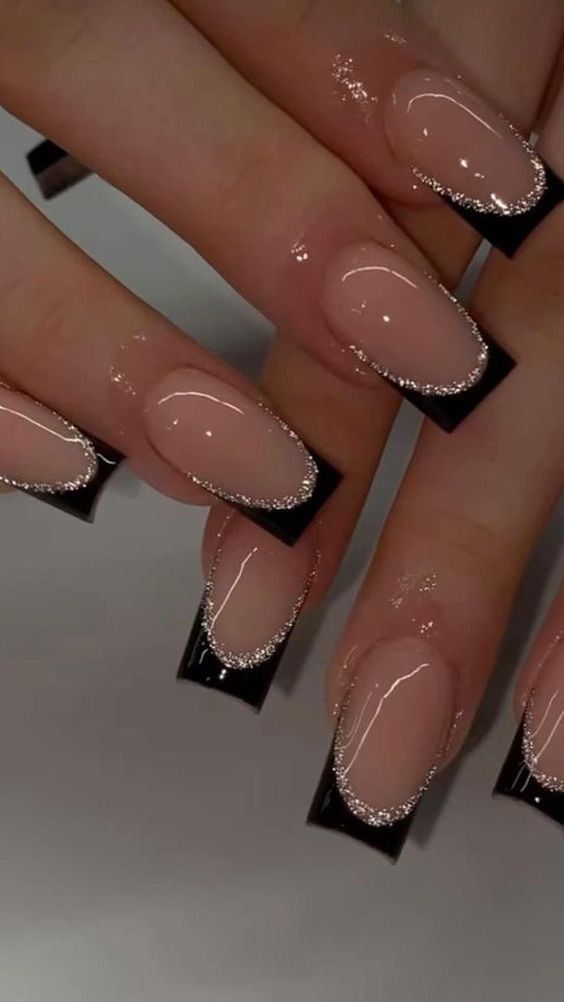 20 Glamorous Hoco Nails That Will Make Your Homecoming Look Unforgettable (#20 Is Stunning!) - 17. Black Square French Tips With a Silver Border 1