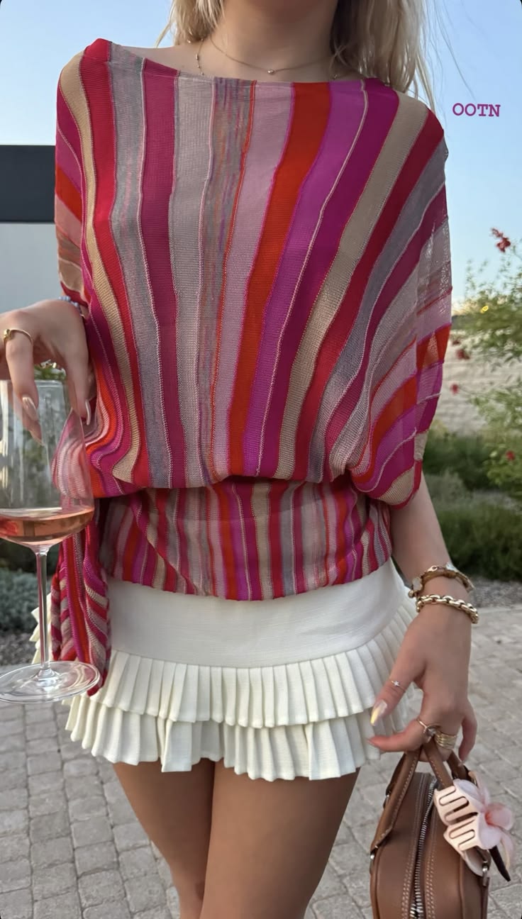 20 Summer Colors That Will Instantly Brighten Your Wardrobe (You Won't Believe #7!) - 5. Bright Fuchsia 1