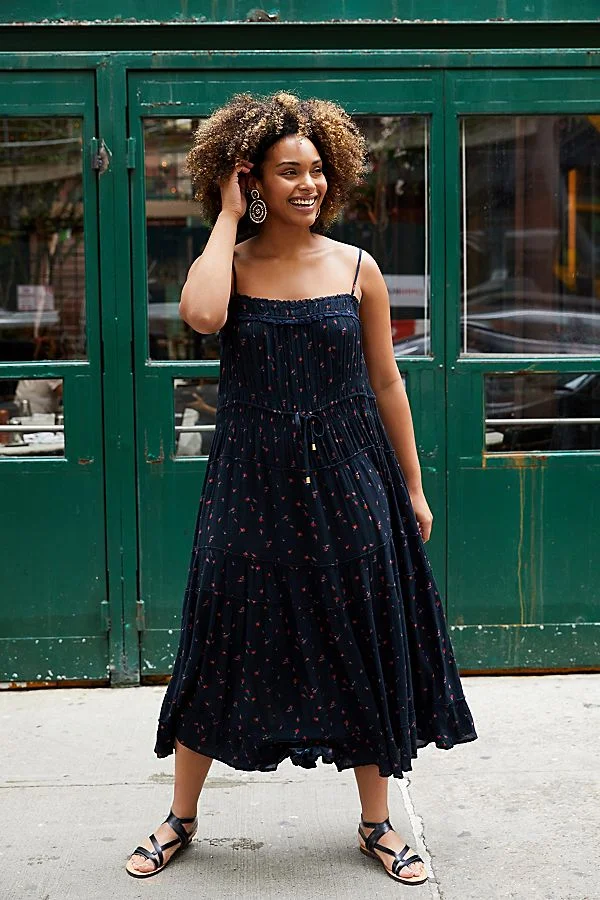 21 Casual BBQ Looks That Will Make Heads Turn (Check Out #10!) - Easy Breezy Navy Spaghetti Strap Dress 1