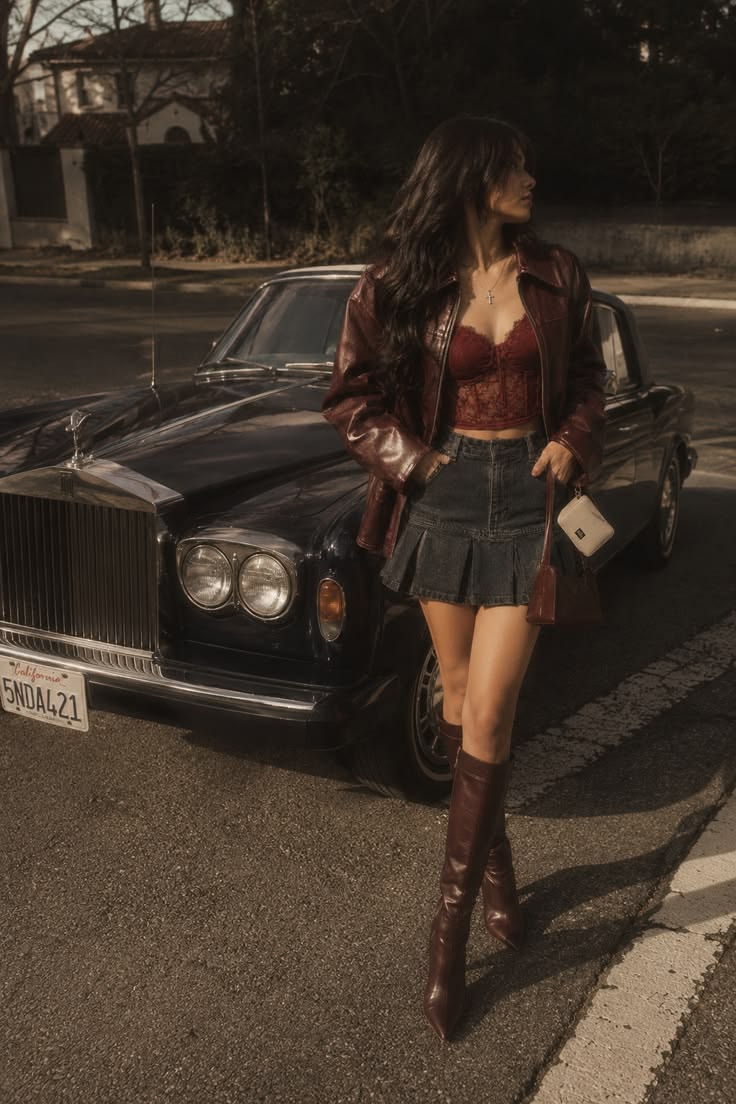 20 After-Dark Outfits That Make Dressing Up Addictively Fun - 18. Lace Corset and Pleated Denim Mini 1