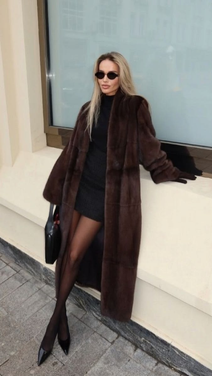 20 Mob Wife Outfits That Define the Boldest Fashion Trend of the Year (Look #20 Is Pure Luxury!) - 18. Dark Fur, Black Dress, and Pointed Pumps 1