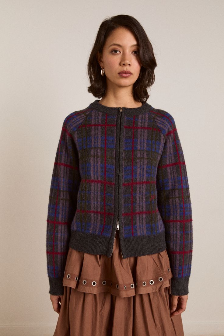 20 Plaid Sweater Ideas That Bring Instant Classic Style to Any Outfit - 20. Plaid Zip Cardigan with a Layered Autumn Skirt 1
