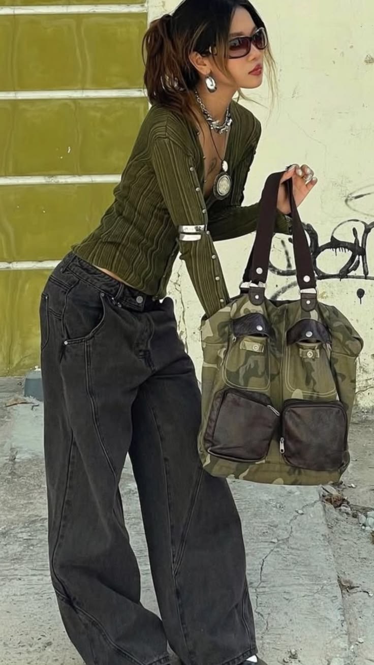 20 Street-Style Outfits That Look Like They Belong in a Music Video - 15. Olive Utility Girl 1